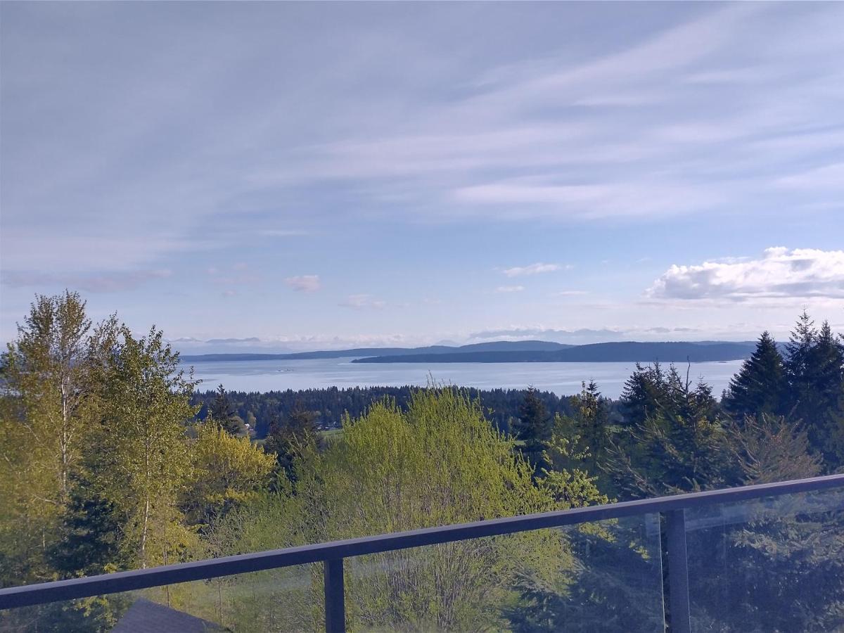 By The Bay Lavender Villa Chemainus Extérieur photo